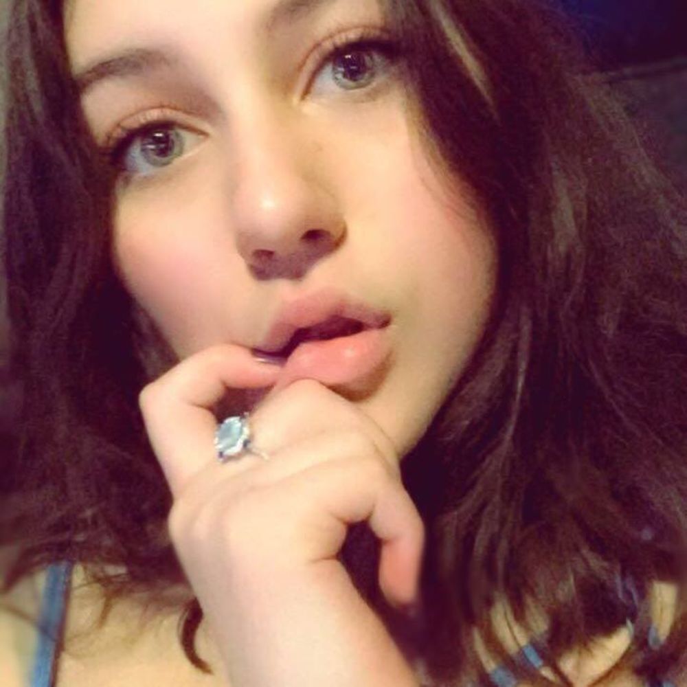 Meet your Posher, Alyssa